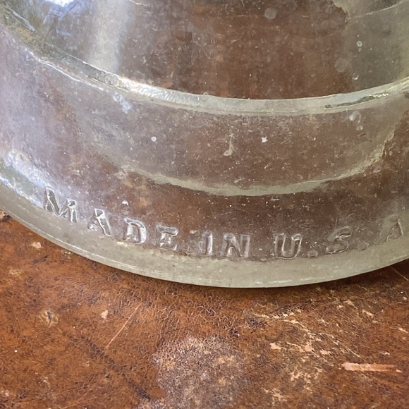 . Vintage Armstrong Clear Glass Insulator - Made in USA - Picture 3 of 7